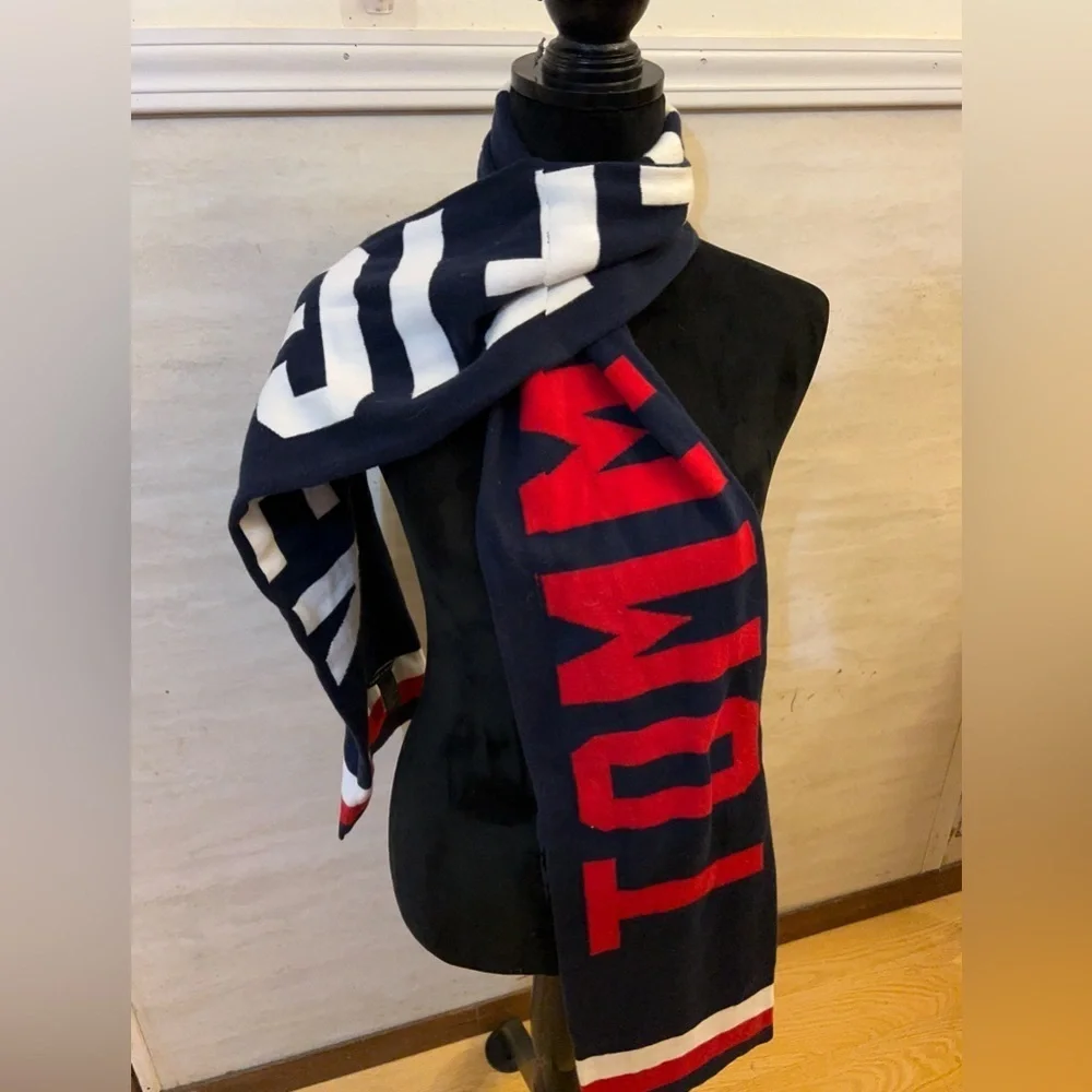 Tommy Hilfiger Bold Navy and Red Logo Scarf